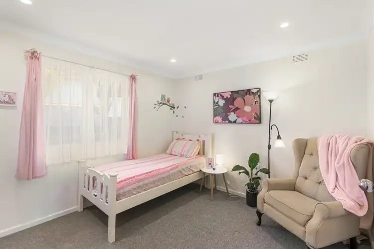 Sixth view of Homely house listing, 4 Willawa Place, Koonawarra NSW 2530