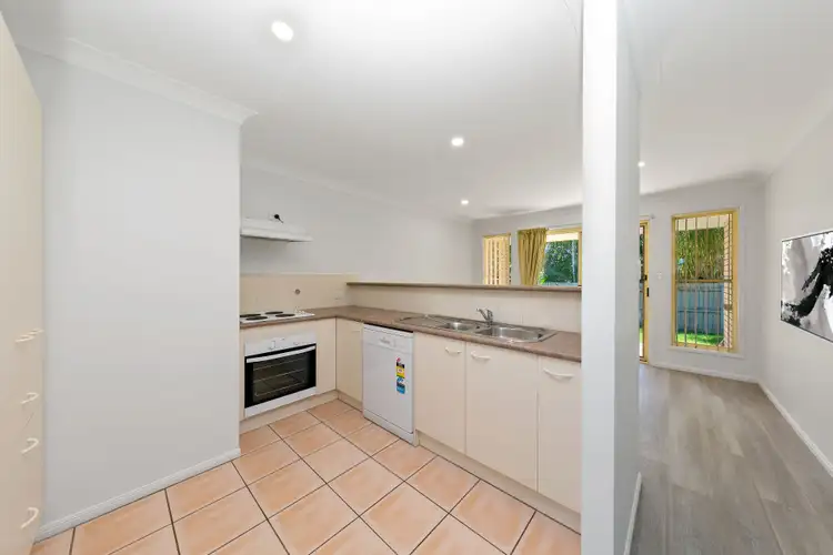 Fourth view of Homely semi-detached listing, 2/4 Wodala Crescent, Bracken Ridge QLD 4017