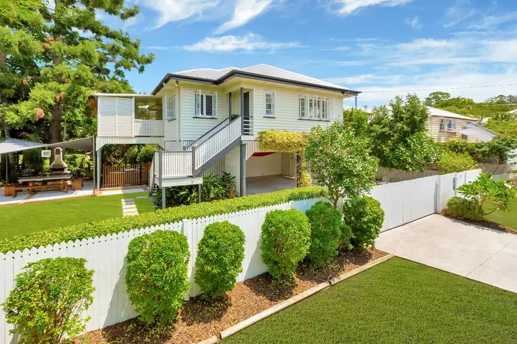 8 Hilda Street, Corinda QLD 4075