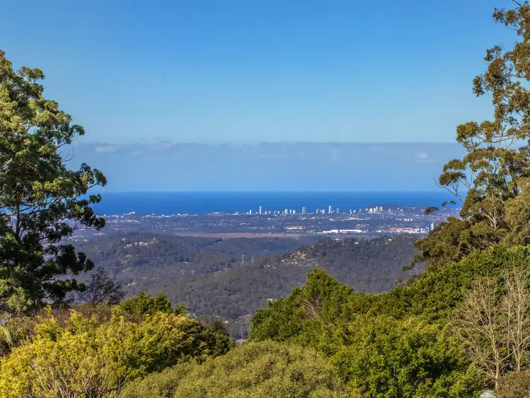 68 Freemans Road, Lower Beechmont QLD 4211