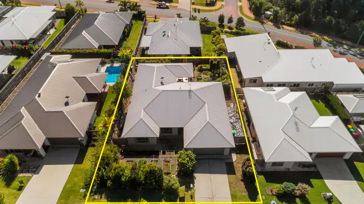 6 Sylvania Close, Bli Bli QLD 4560