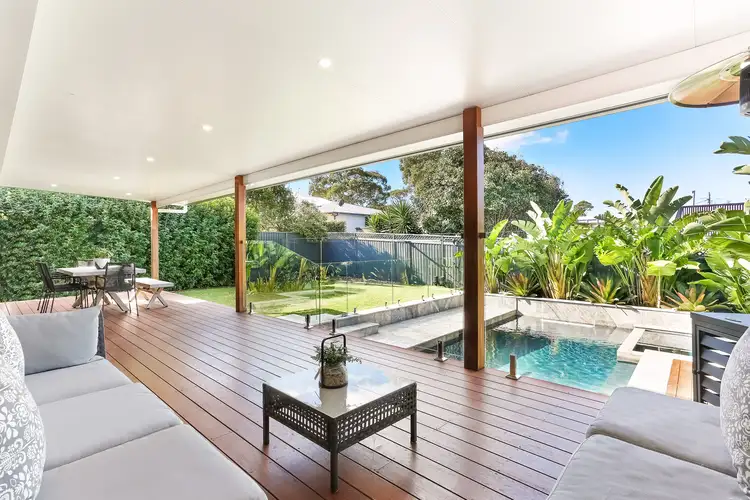 14 Kemp Avenue, Kirrawee NSW 2232