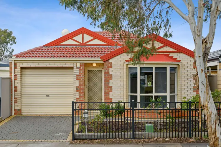 26 Ely Street, Mansfield Park SA 5012