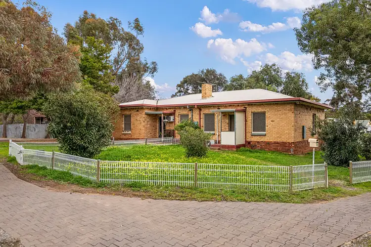 4 Conyngham Street, Elizabeth East SA 5112