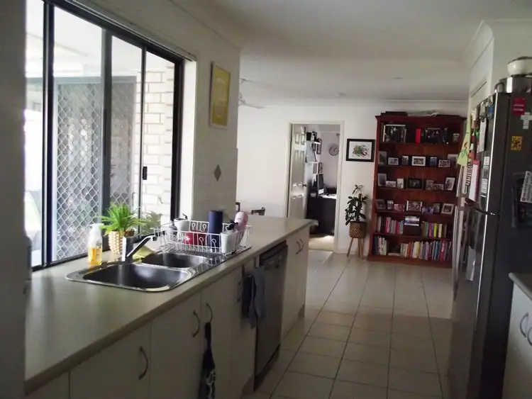 Fifth view of Homely house listing, 31 Anchorage Circuit, Point Vernon QLD 4655