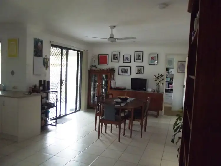 Sixth view of Homely house listing, 31 Anchorage Circuit, Point Vernon QLD 4655