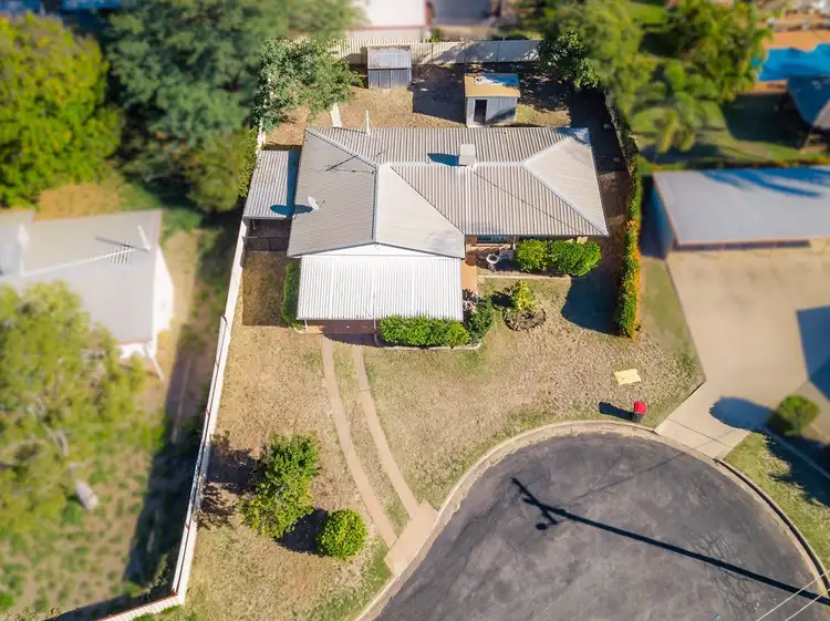 Second view of Homely house listing, 7 Gibson Grove, Emerald QLD 4720