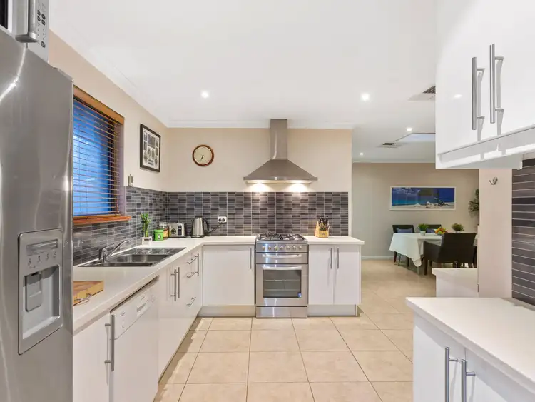 29 Maritana Road, Kallaroo WA 6025