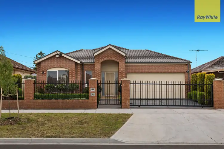 Main view of Homely house listing, 10 Alexina Street, St Albans VIC 3021