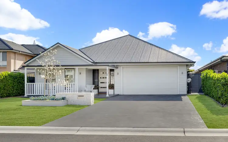 16 Dengate Close, Elderslie NSW 2570