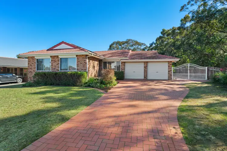 9 Glenhaven Avenue, North Nowra NSW 2541