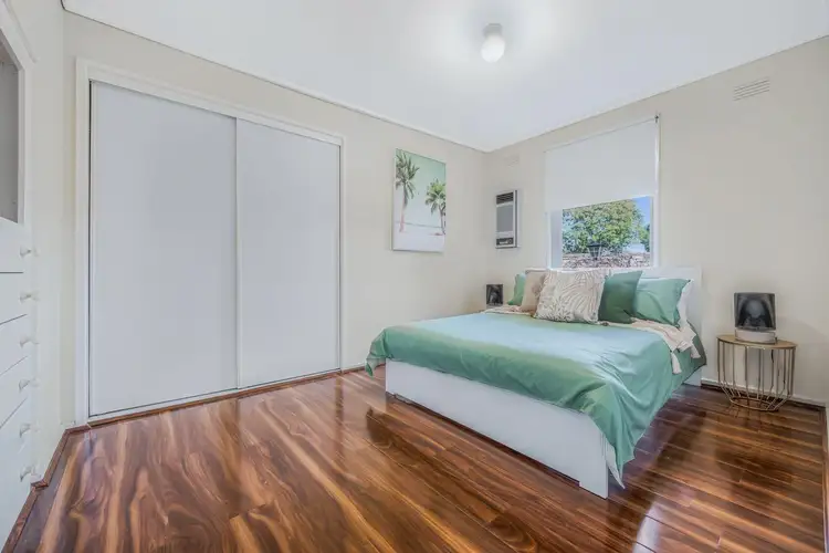 Fifth view of Homely house listing, 5 Wilfred Court, Glen Waverley VIC 3150