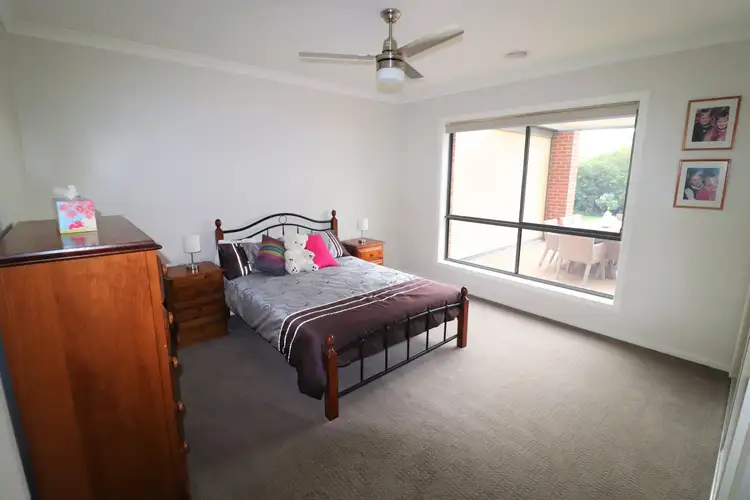 Seventh view of Homely house listing, 2 Lytham Court, Tatura VIC 3616