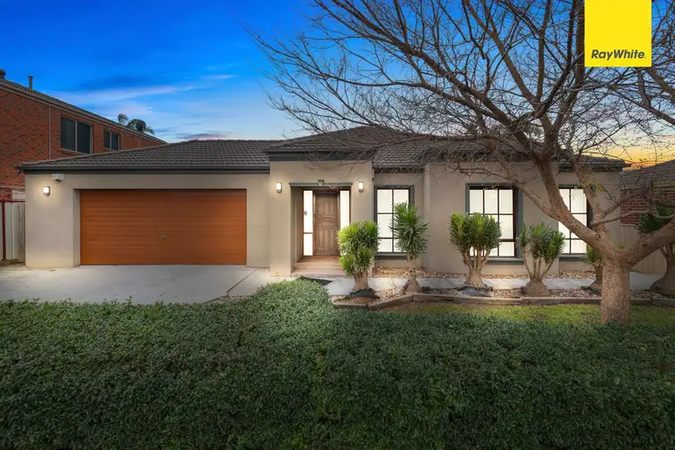 19 Wetherby Court, Hillside VIC 3037