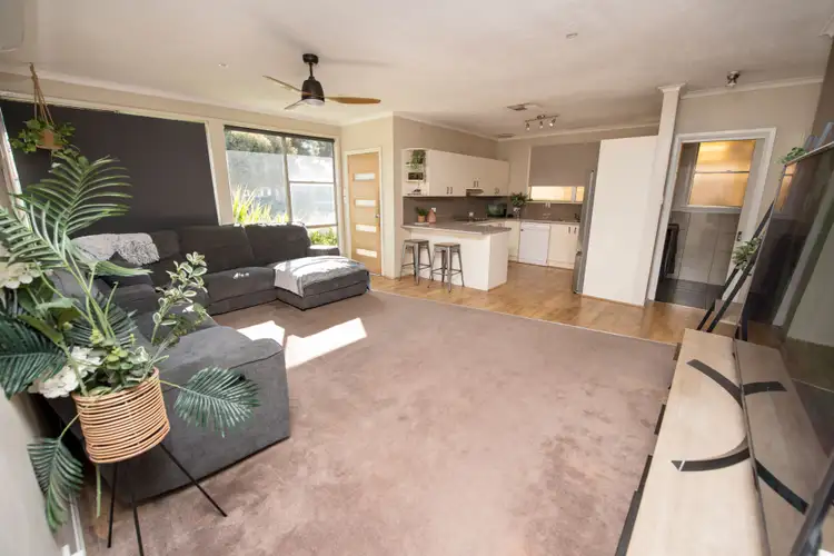 Third view of Homely house listing, 9 Hawdon Court, Swan Hill VIC 3585