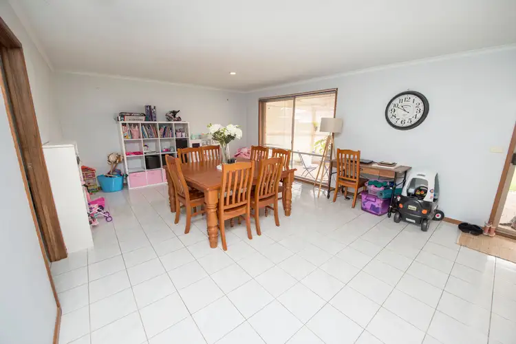 Sixth view of Homely house listing, 4 Bambrick Court, Swan Hill VIC 3585