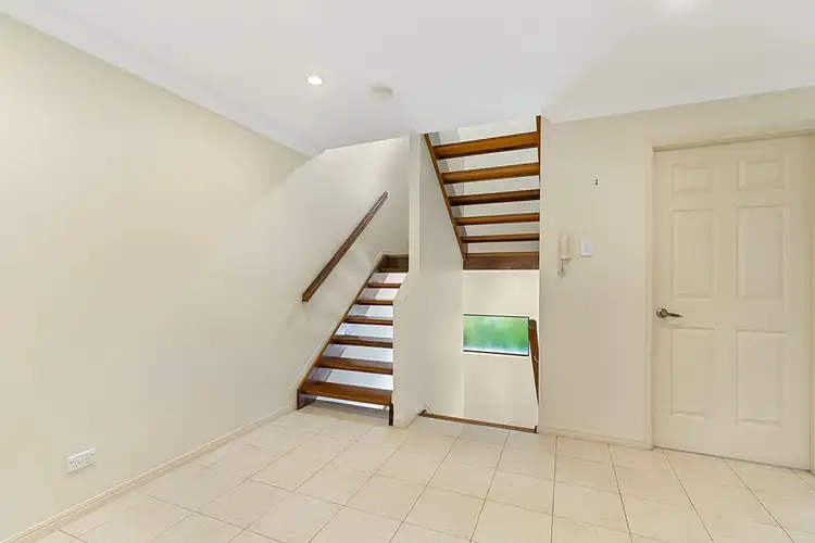 Sixth view of Homely unit listing, 2/283 Gladstone Road, Dutton Park QLD 4102