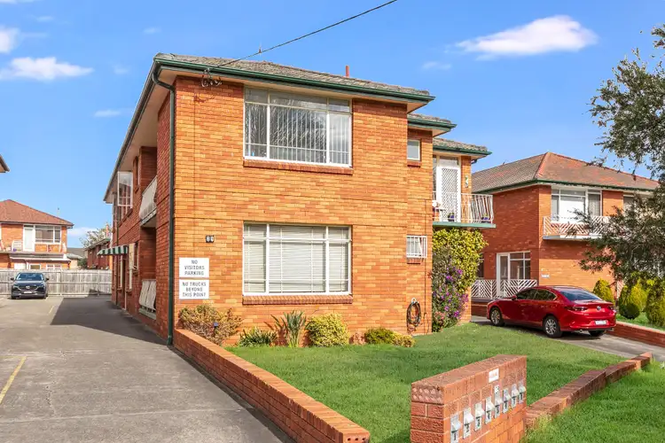 2/29 Parry Avenue, Narwee NSW 2209