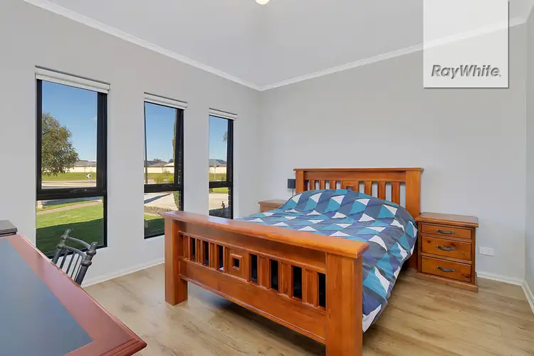 Fifth view of Homely house listing, 4 Springfield Avenue, Direk SA 5110
