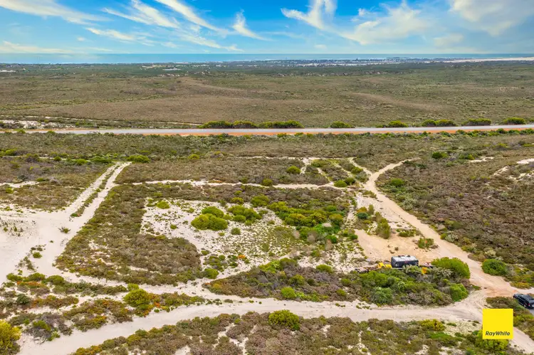 290 Pindari Place, Karakin WA 6044