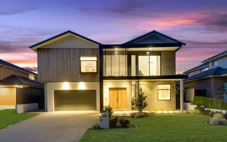 9 Donahue Circuit, Harrington Park NSW 2567