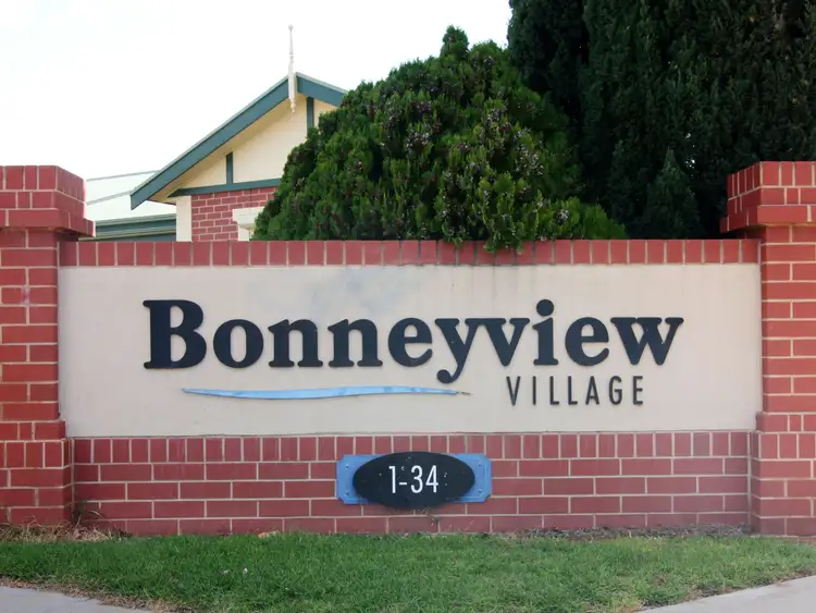 Second view of Homely house listing, Unit 31 Bonneyview Village, Barmera SA 5345
