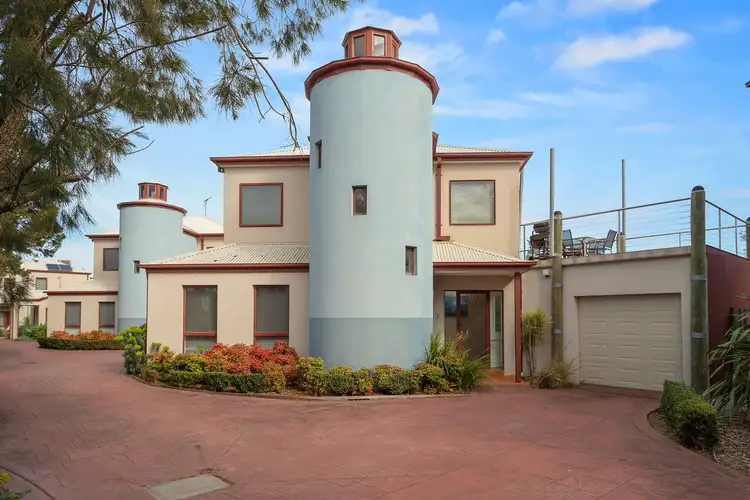 3/83 Chapel Street, Cowes VIC 3922
