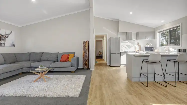 Second view of Homely house listing, 8 Overflow Road, Sawmill Settlement VIC 3723
