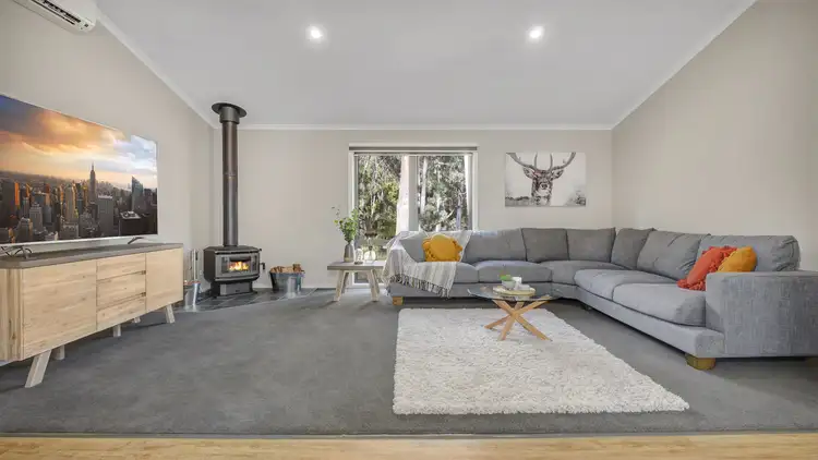 Fourth view of Homely house listing, 8 Overflow Road, Sawmill Settlement VIC 3723