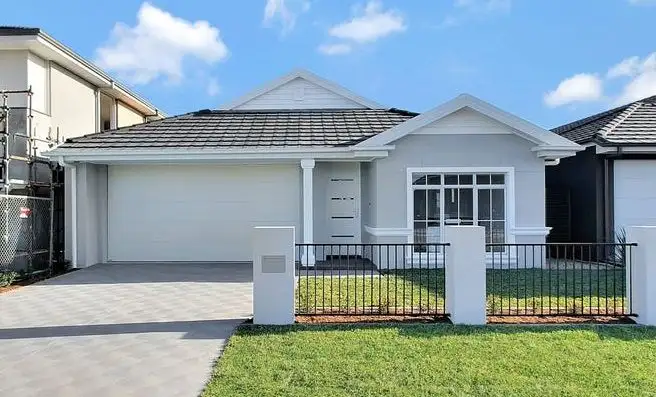 15 Wilhelm Parade, Oran Park NSW 2570