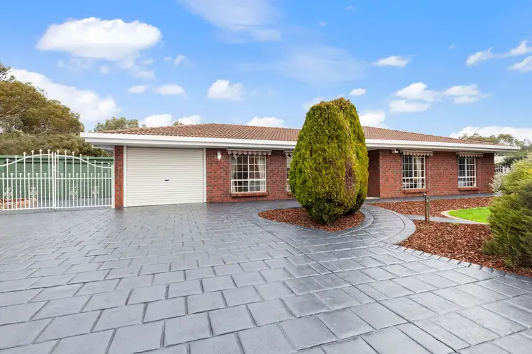 Second view of Homely house listing, 14 Coachhouse Drive, Gulfview Heights SA 5096