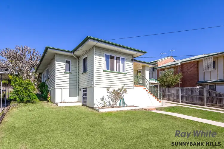 56 Headfort Street, Greenslopes QLD 4120