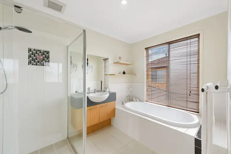 Seventh view of Homely house listing, 5 Hele Close, Caroline Springs VIC 3023