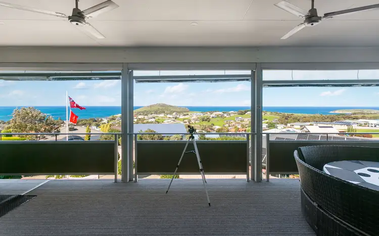 10 Orca Place, Encounter Bay SA 5211