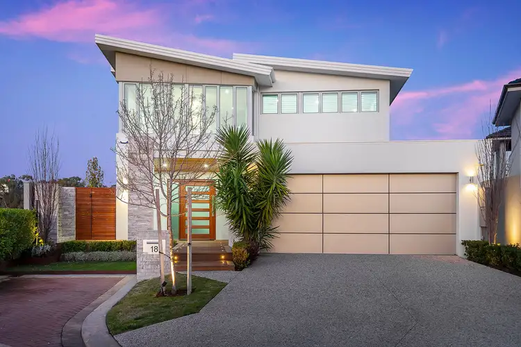 18 Granich Gardens, Woodlands WA 6018