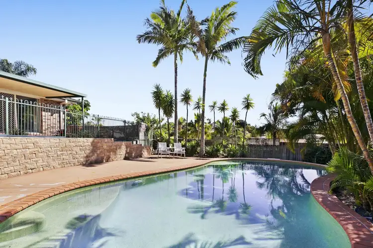 5 Langer Place, Arundel QLD 4214