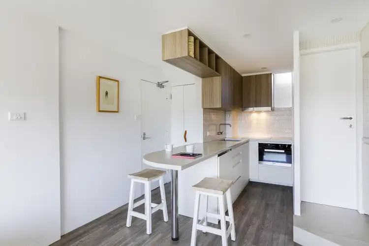 Fifth view of Homely studio listing, 53/50 Roslyn Gardens, Elizabeth Bay NSW 2011