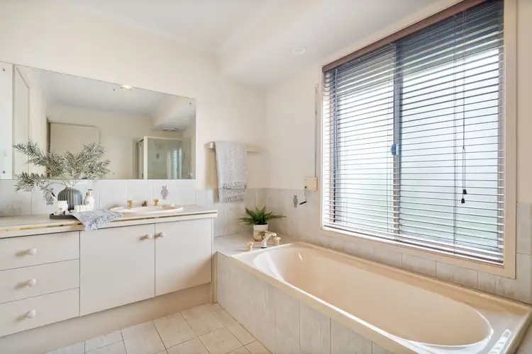 Sixth view of Homely house listing, 5 Madeline Court, Wynn Vale SA 5127