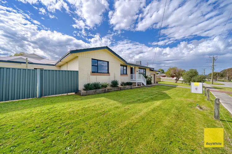 174 North Road, Yakamia WA 6330