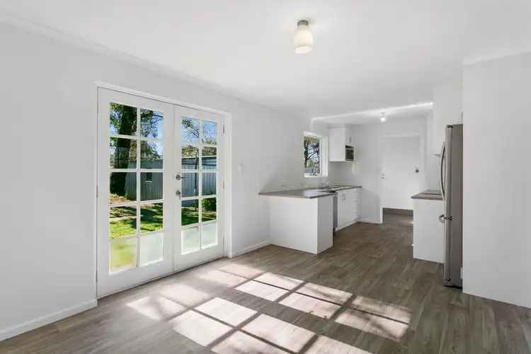 Sixth view of Homely house listing, 10 Oliver Court, Mount Barker SA 5251