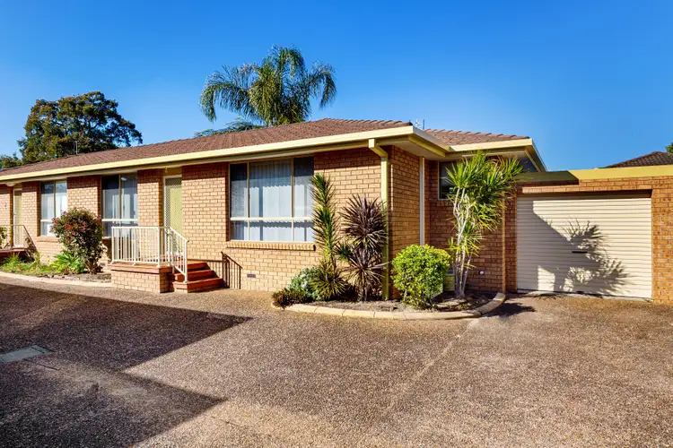 Second view of Homely villa listing, 7/10-12 Lake Street, Budgewoi NSW 2262
