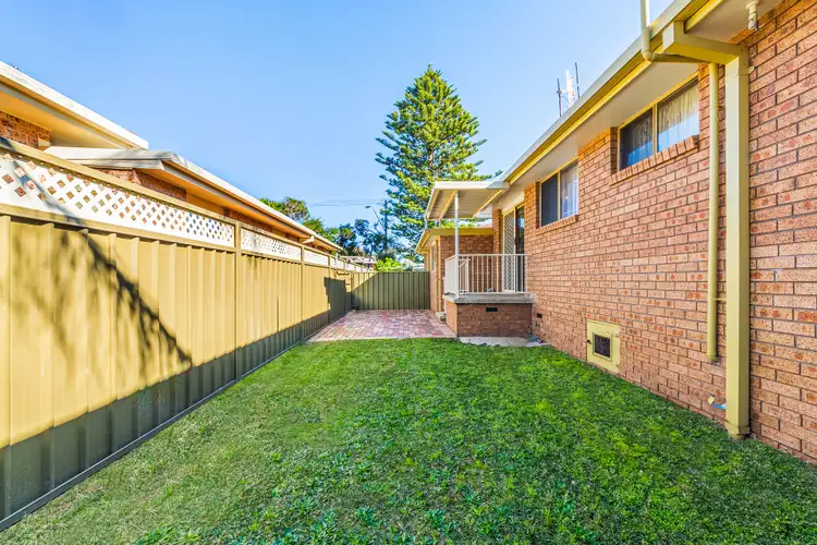 Fourth view of Homely villa listing, 7/10-12 Lake Street, Budgewoi NSW 2262