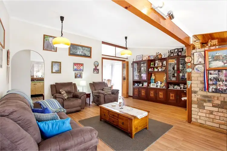 Second view of Homely house listing, 11 Thackeray Close, Wetherill Park NSW 2164