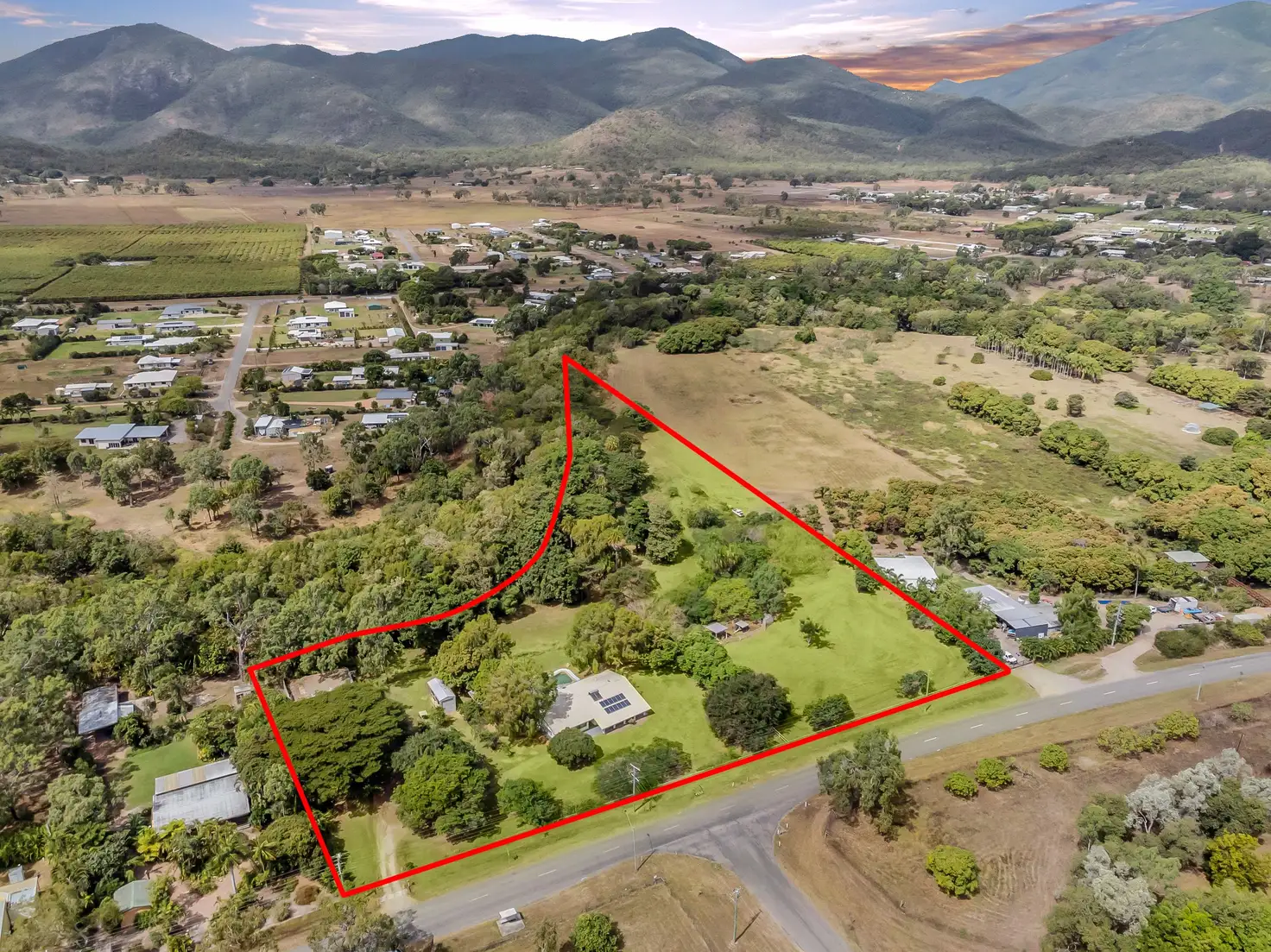 Main view of Homely house listing, 5 Alligator Creek Road, Alligator Creek QLD 4816