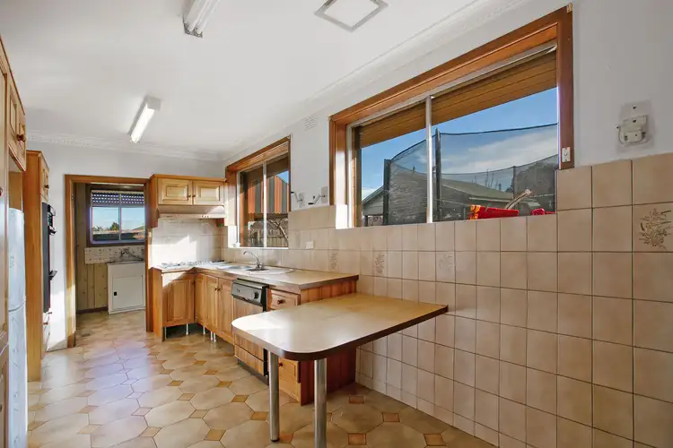 Fifth view of Homely house listing, 96 Curtin Avenue, Lalor VIC 3075