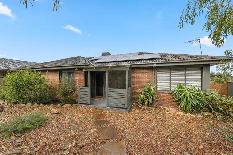 13 Rawdon Hill Drive, Dandenong North VIC 3175