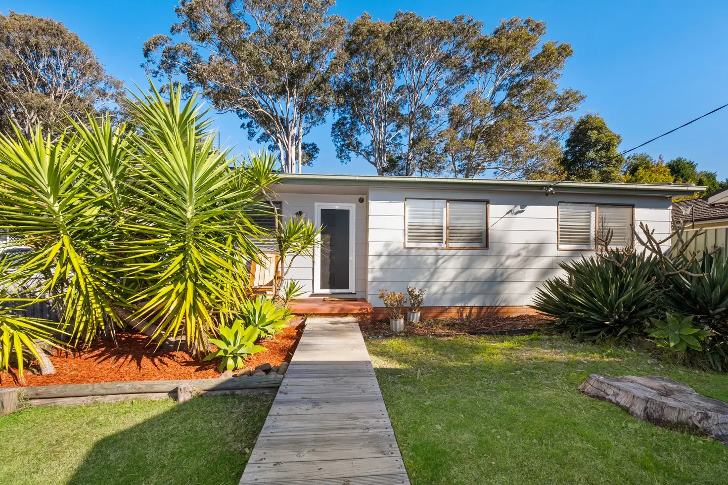 Main view of Homely house listing, 14 Scullin Place, Berkeley Vale NSW 2261