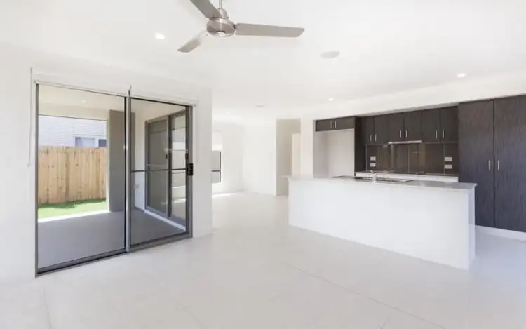 Fifth view of Homely house listing, 11 Splendid Close, Pallara QLD 4110