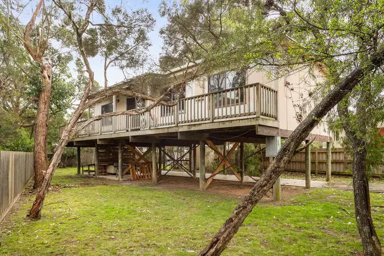 4 Plover Street, Cowes VIC 3922