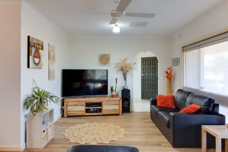 Fifth view of Homely house listing, 2 Fairway Avenue, Barmera SA 5345